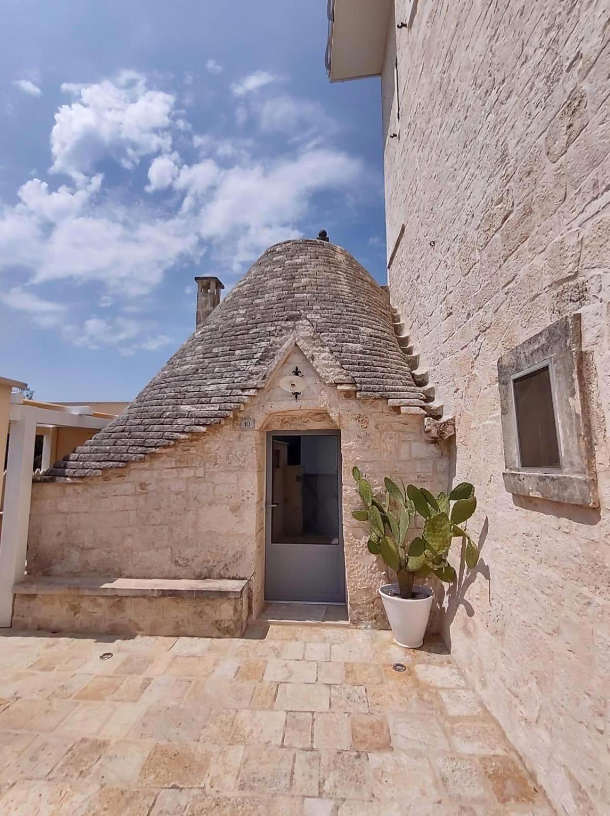 Iconico - Authentic Trulli Experience Apartment Cisternino Exterior photo